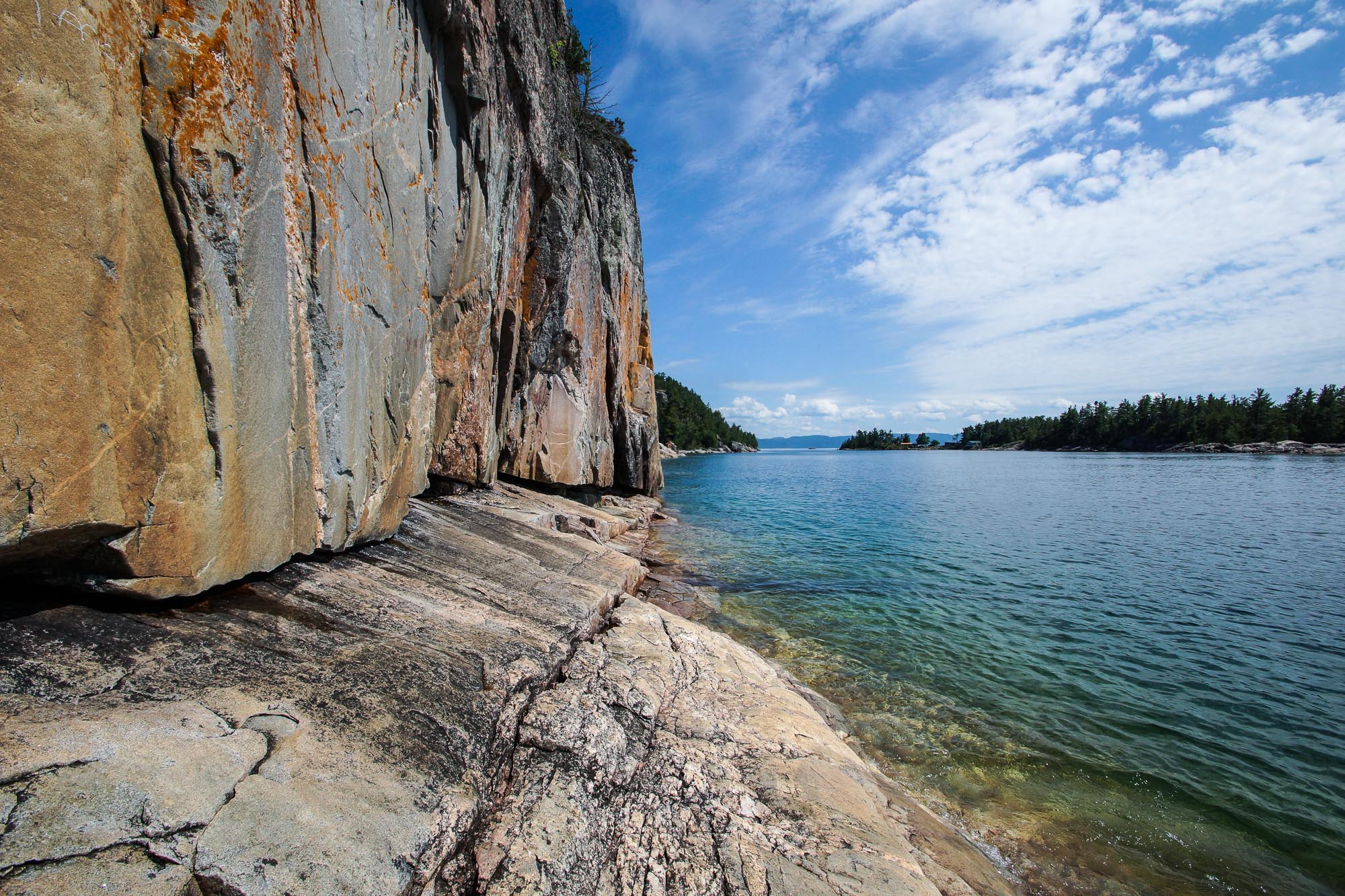 Writing-on-Stone rock art